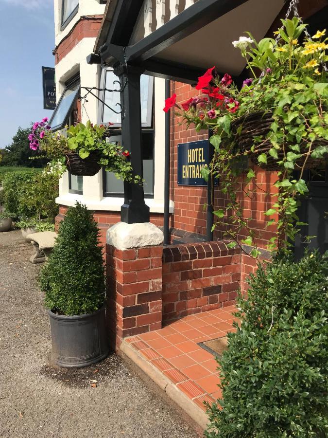 Rowton Poplars Hotel 체스터 외부 사진