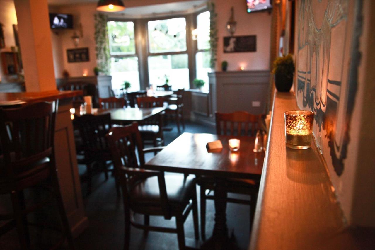 Rowton Poplars Hotel 체스터 외부 사진