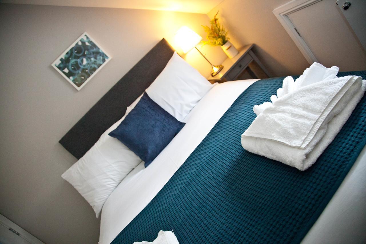 Rowton Poplars Hotel 체스터 외부 사진